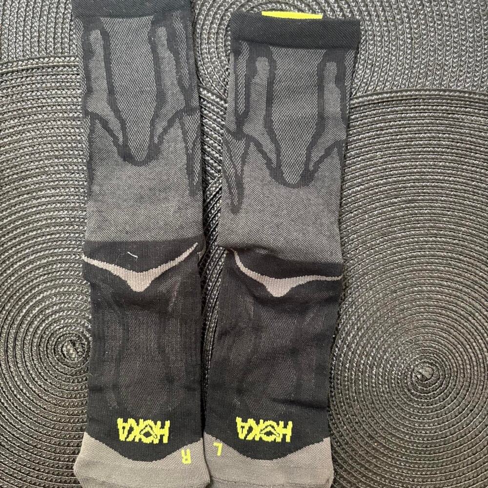Hoka one one black socks